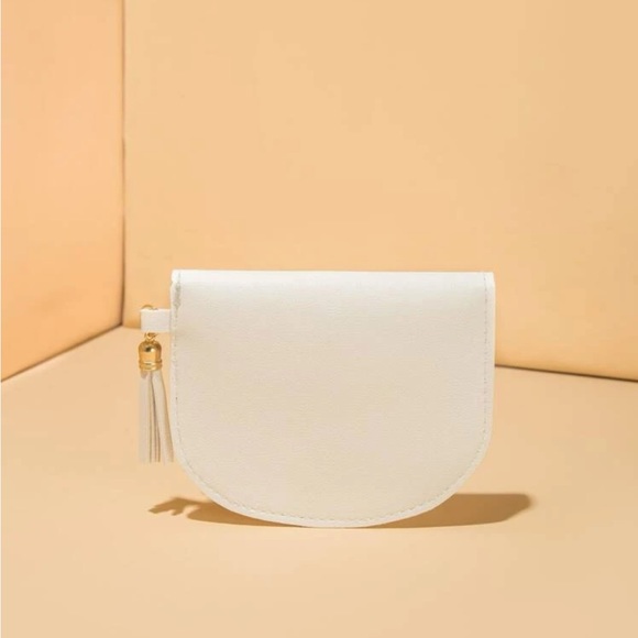 ◾️2/$25 White Tassel Decor Snap Button Coin Purse/ Coin bag / Card holder purse - Picture 3 of 9